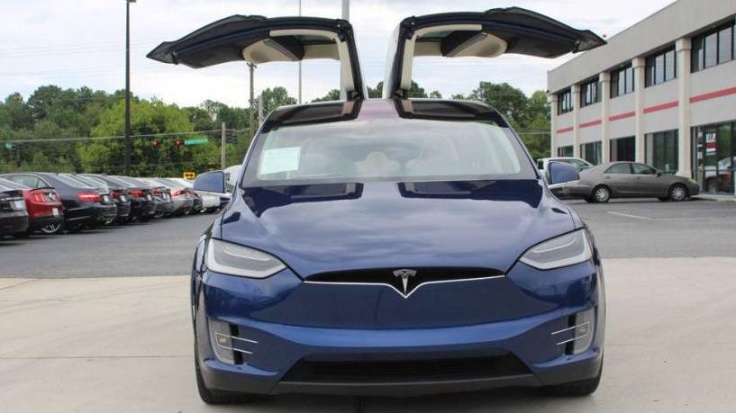 TESLA MODEL X 2017 5YJXCDE2XHF078516 image